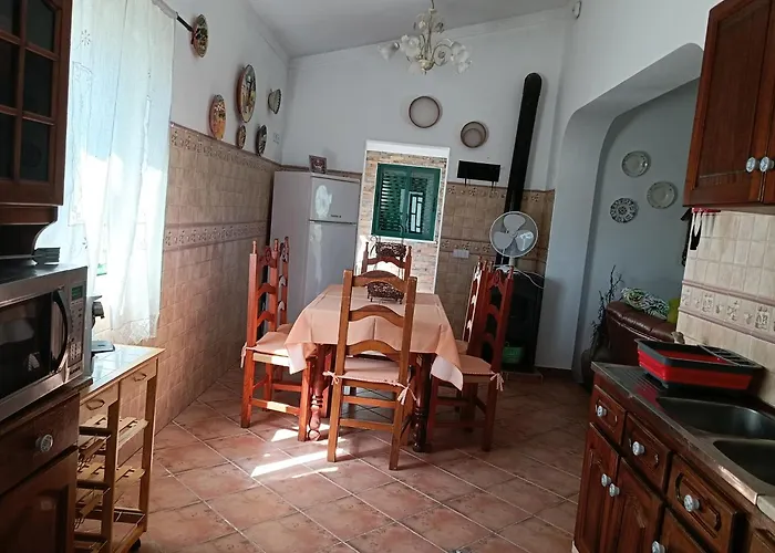 Semesterbostad Casa Dos Avos *